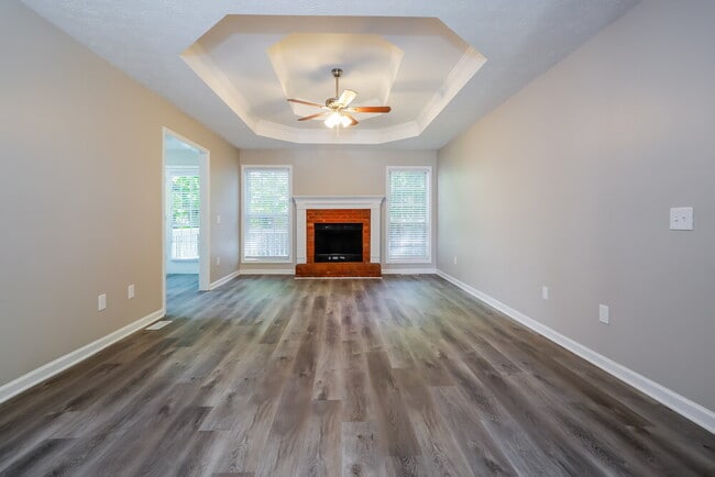 Building Photo - 830 Gateshead Ln