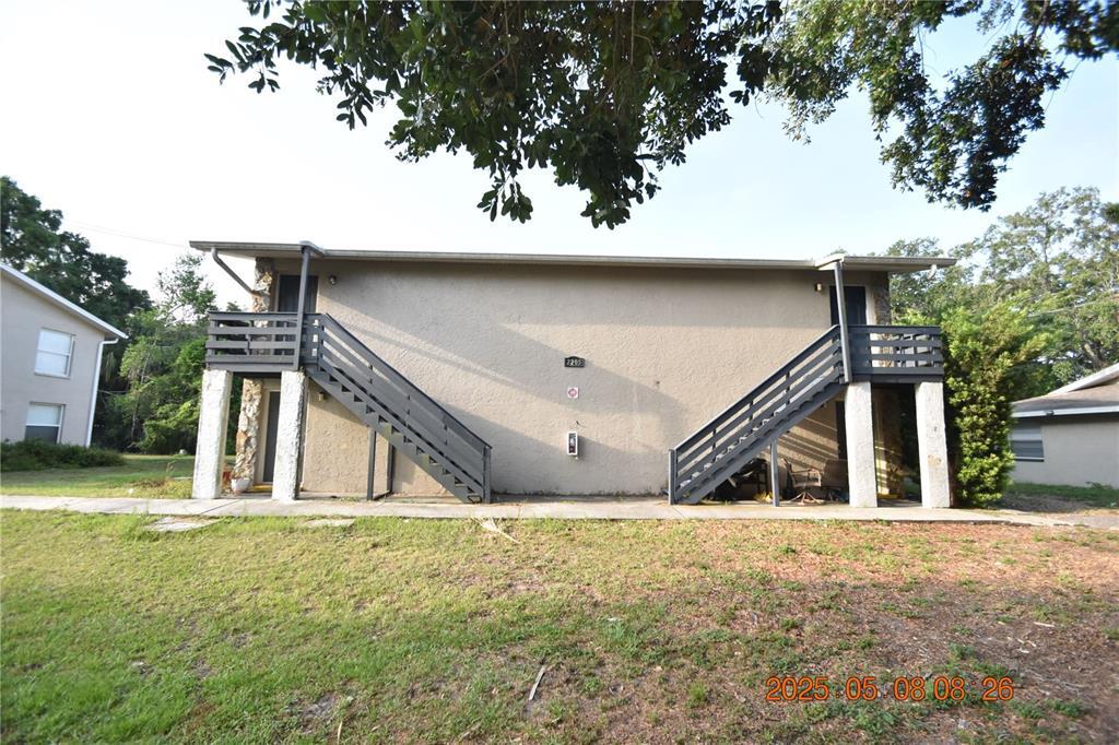 Foto principal - 2205 Irene St
