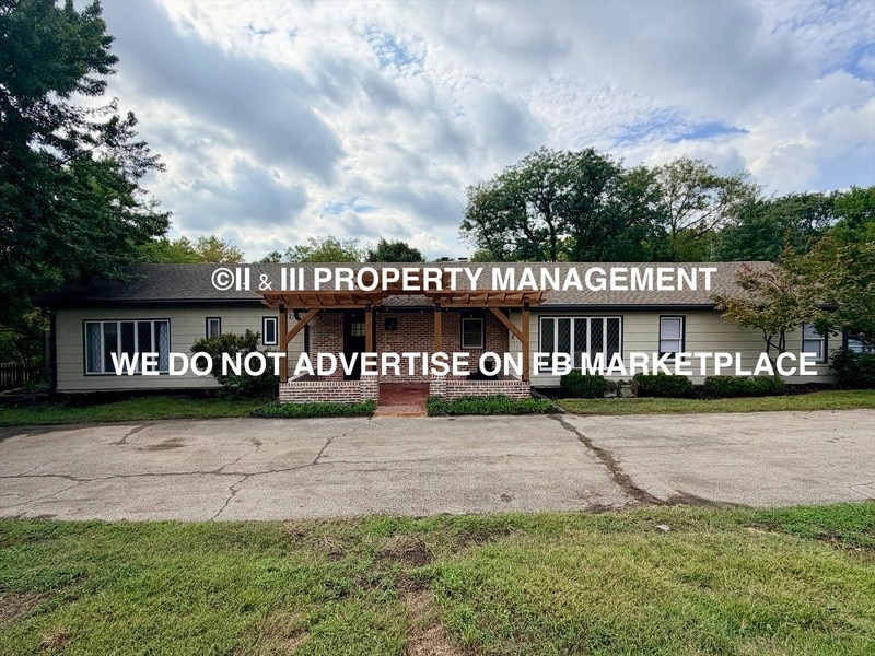 Foto principal - 9730 State Line Rd