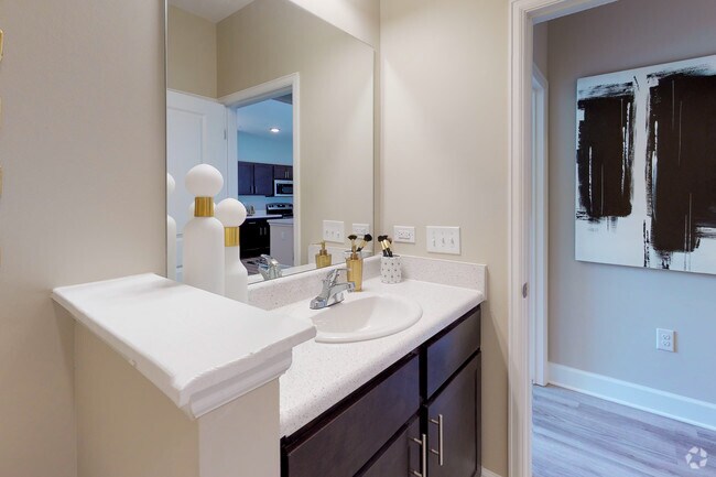 2BA, 2BA - 1089 SF - The Isaac