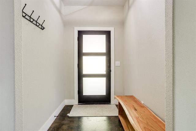 Building Photo - 265 Bentwood Dr