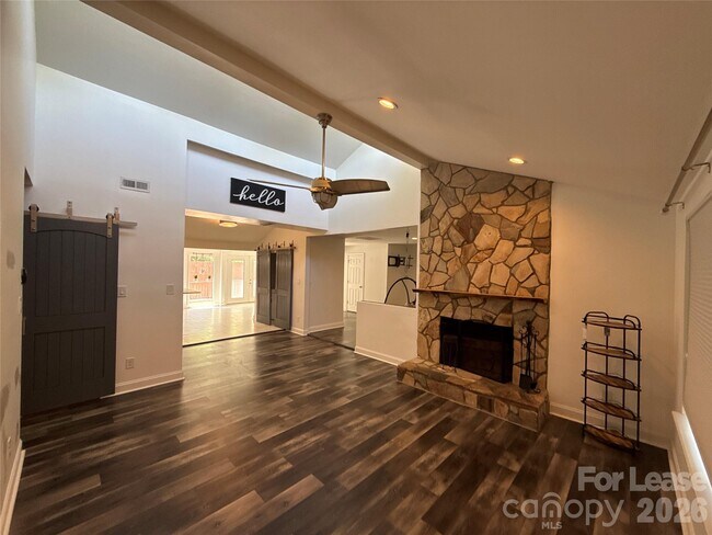 Building Photo - 6814 Pence Rd