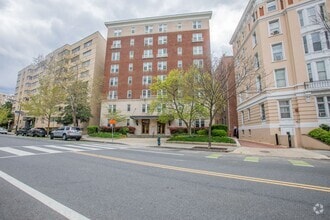 Building Photo - 1954 Columbia Rd NW