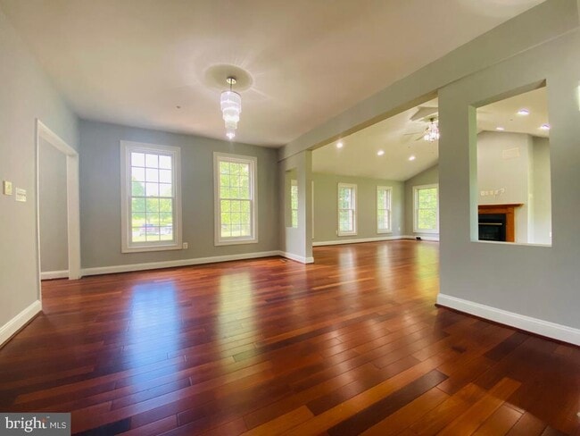 Building Photo - 2901 St Regis Way