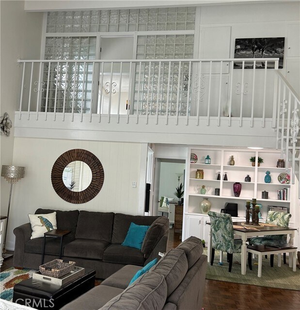 Foto del edificio - 706 Avenida Sevilla