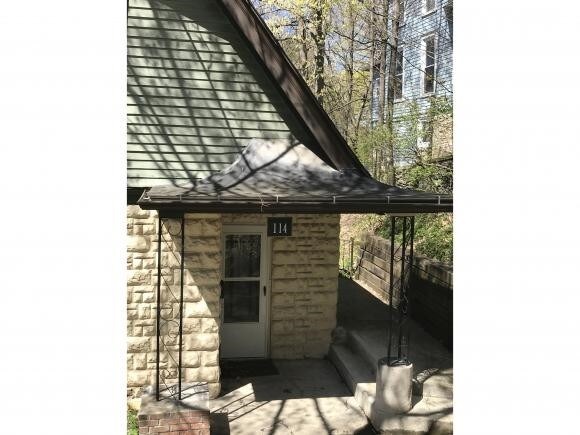 Building Photo - 112 Schuyler Pl