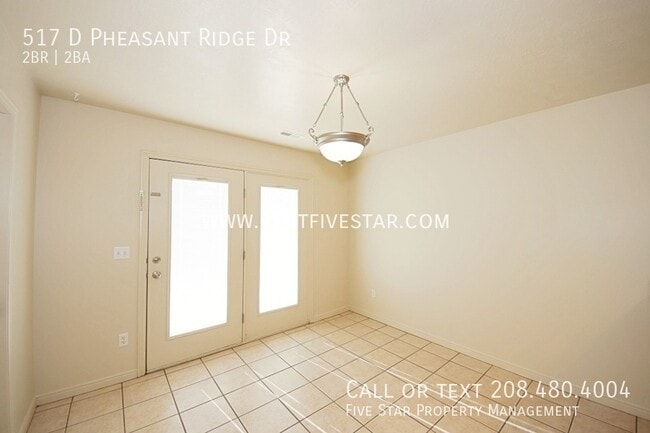 Building Photo - 517 Pheasant Ridge Dr