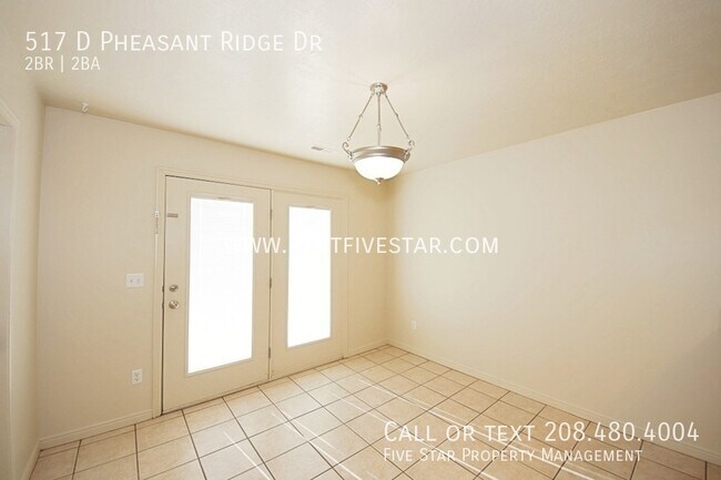 Foto del edificio - 517 Pheasant Ridge Dr