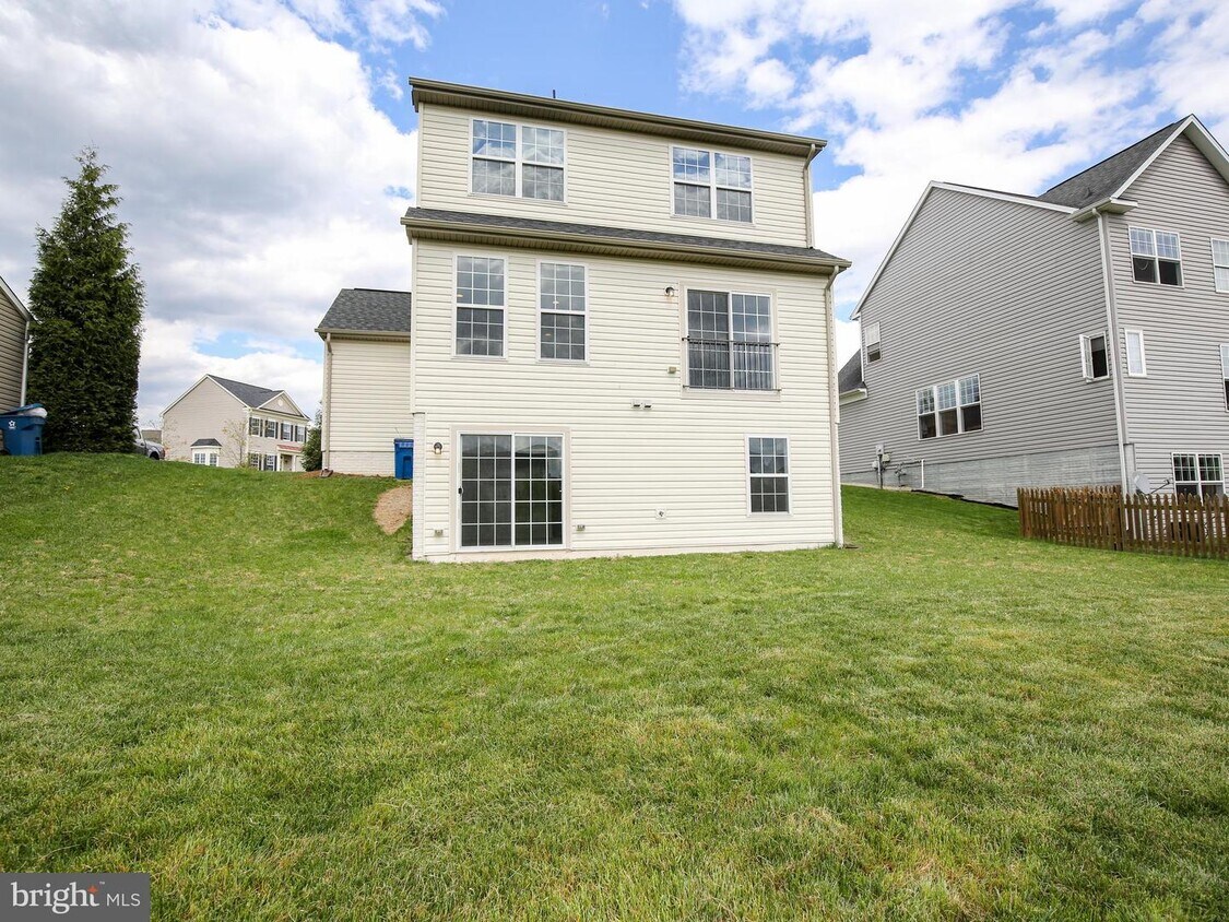 121 Starburst Street, Stephenson, VA 22656 House Rental in Stephenson