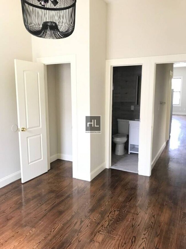 Building Photo - 1246 Bushwick Ave