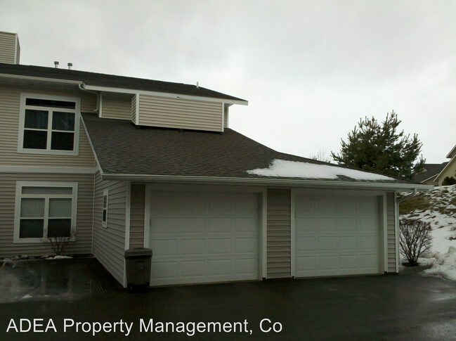Building Photo - 5100 Village View Way