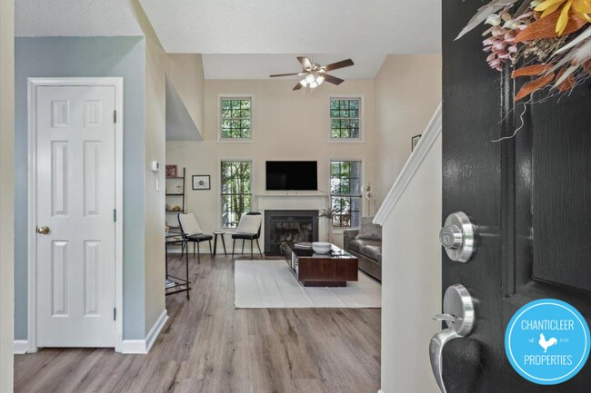 Photo - 306 Silk Hope Dr House