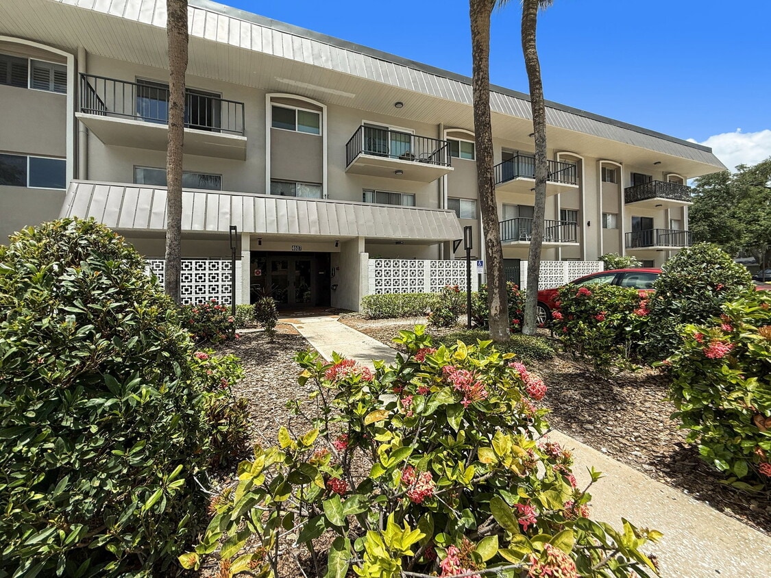 Photo - 4607 West Fig Street