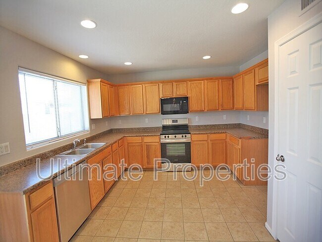 Foto del edificio - 2115 S 257th Dr