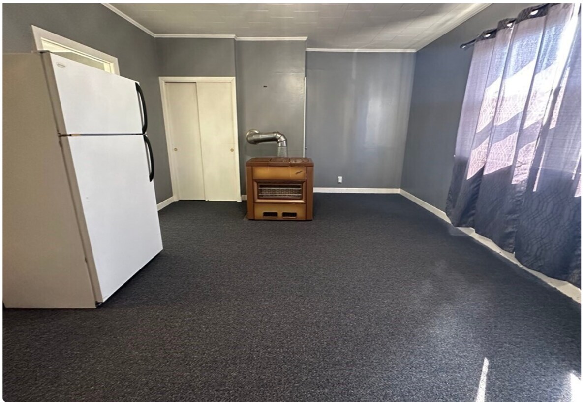 840 Dwelly St Unit 1E, Fall River, MA 02724 Apartments in Fall River