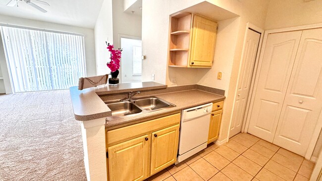 Foto del edificio - Spacious 1BR/1BA Visconti Condo in Maitland!