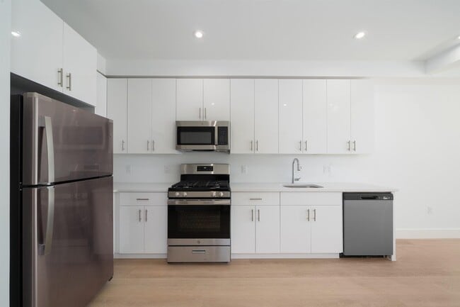 Foto del edificio - 3309 Liberty Ave
