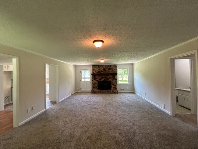 Foto del edificio - 488 Dogwood Trail