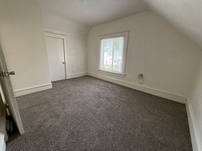 Foto del edificio - 1621 Court St