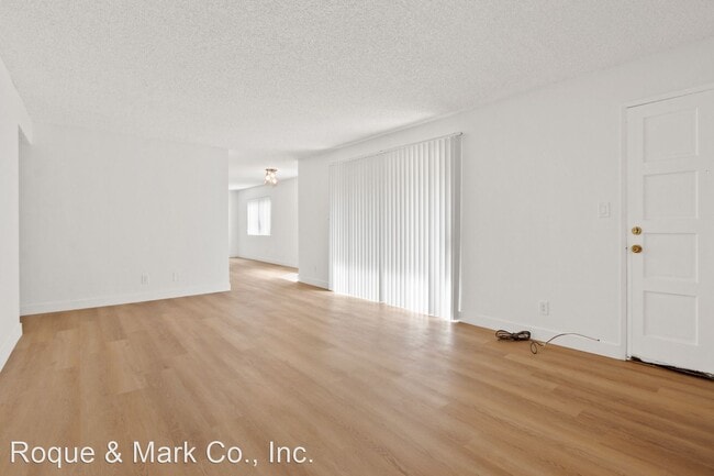 Building Photo - 2 br, 2 bath Apartment - 2927 Arizona Avenue