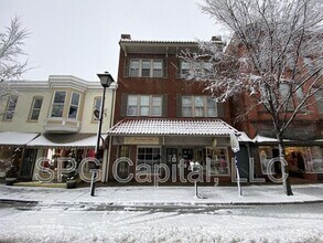 Building Photo - 51 Chambersburg St