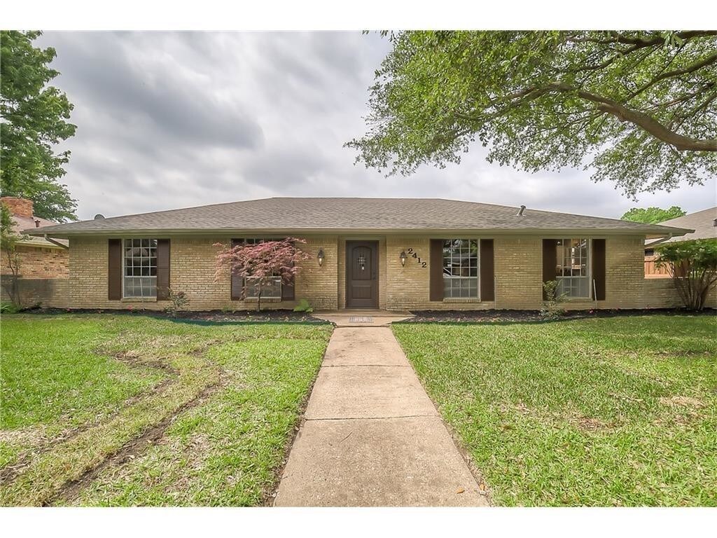 Primary Photo - 2412 Flagstone Dr