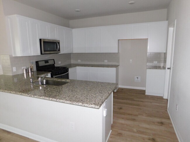 Foto del edificio - Larkspur 4/2 for lease