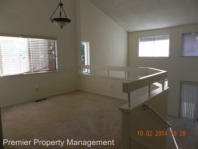 Foto del edificio - 1491 Hull Ln