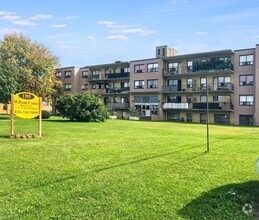 Building Photo - 1391 WILSON COURT APARTMENTS