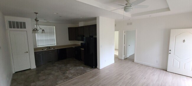 Building Photo - Single story home minutes from Graton and ...