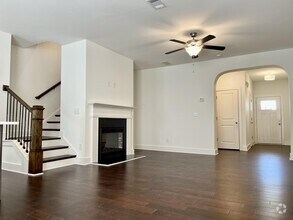 Building Photo - 175 N Auburn Landing Pl