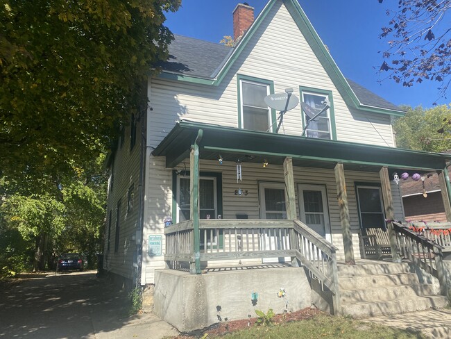 Building Photo - 251 Liberty Ave