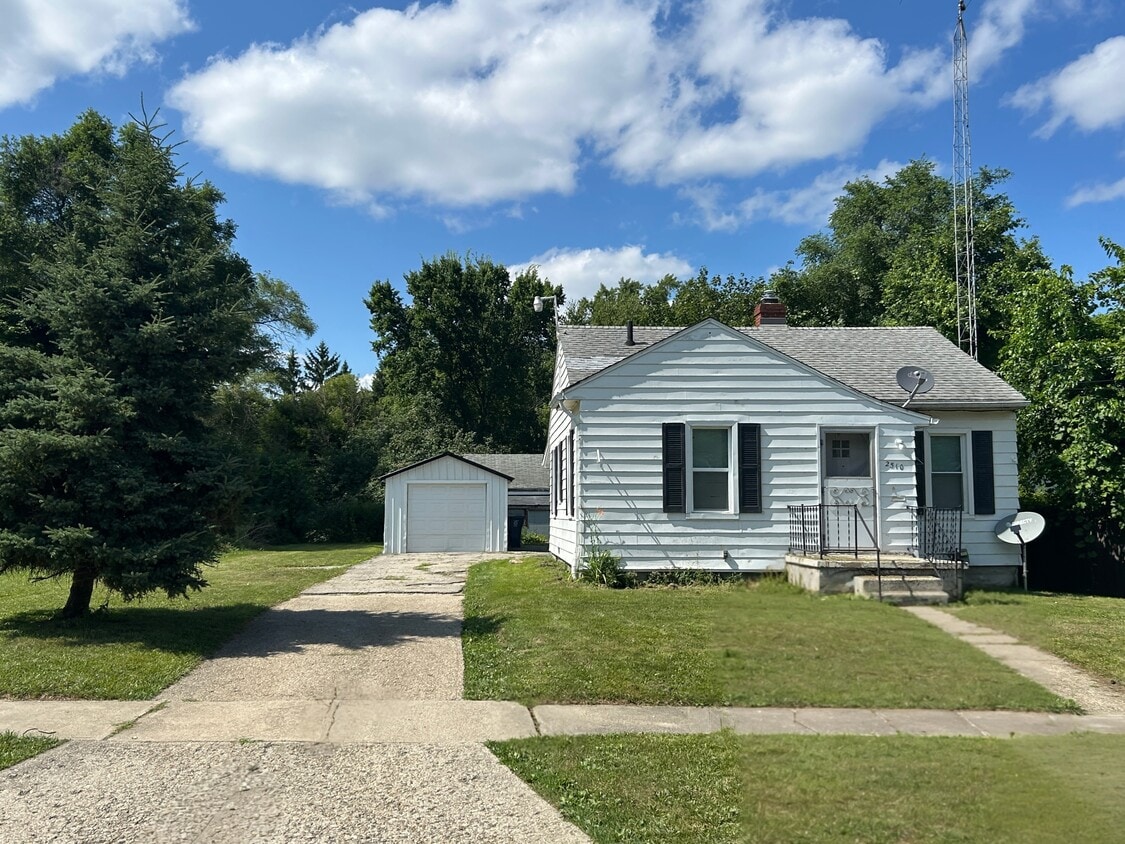 Primary Photo - 2510 Gibson St