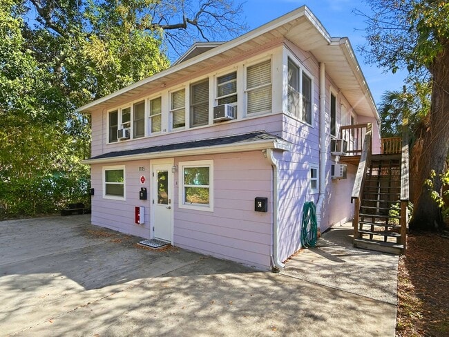 Building Photo - 1115 Highland St N