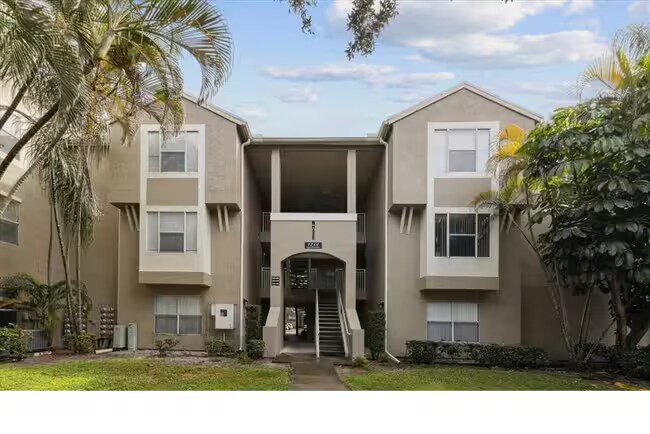 Foto principal - 1760 Palm Cove Blvd