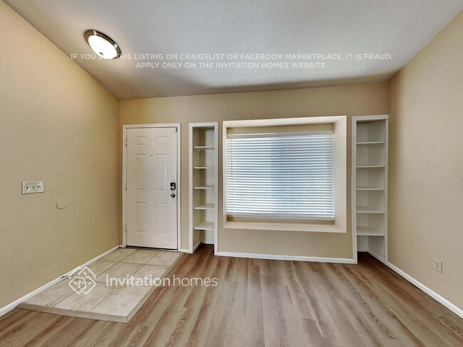 Building Photo - 4932 W McRae Way