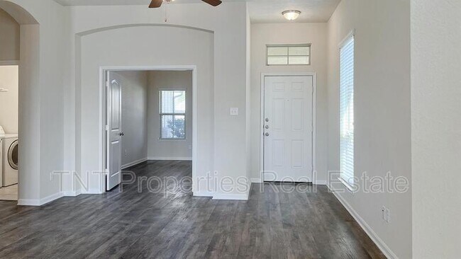 Building Photo - 2208 Rindle Ct
