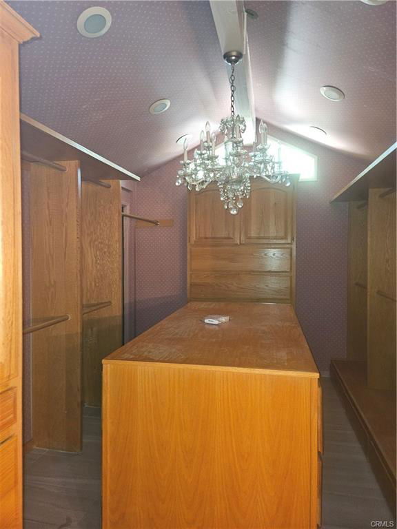 Foto del edificio - 3918 Bon Homme Rd