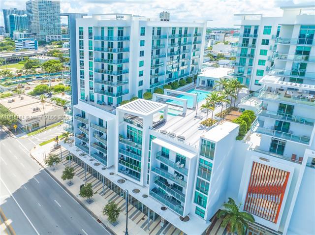 Foto del edificio - 3900 Biscayne Blvd