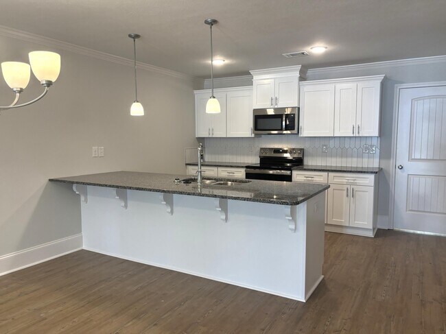 Foto del edificio - 8104 Bannock Cir