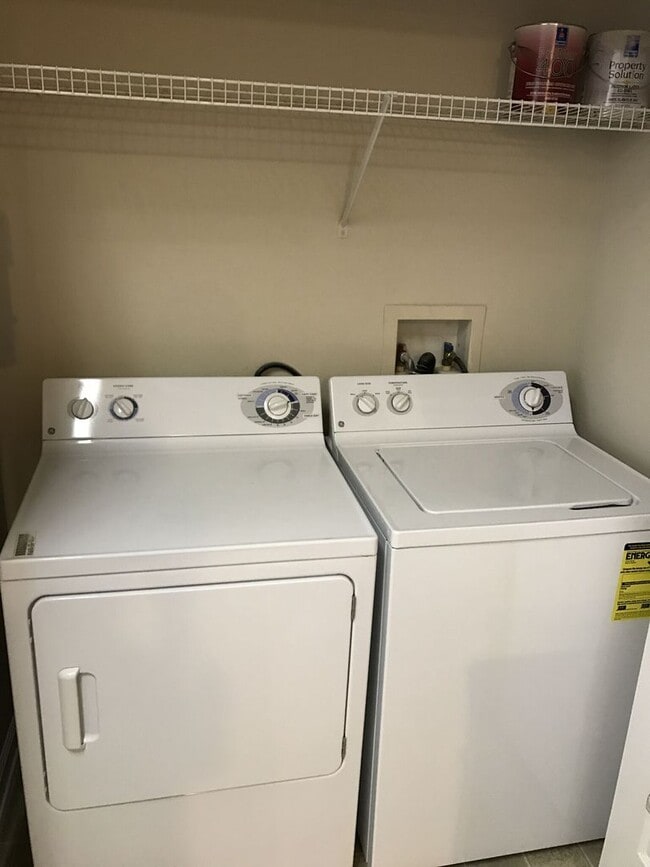 Building Photo - Just Listed!  2/2 Second Floor Unit Located at the Beautiful Mirabella Condominiums