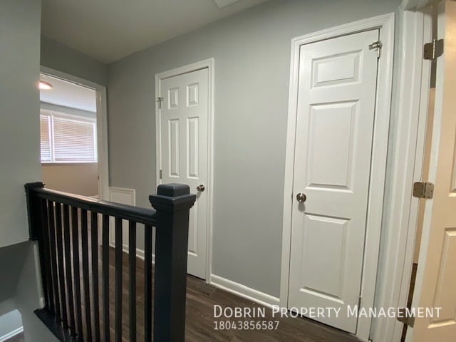 Foto del edificio - 1807 Bath St