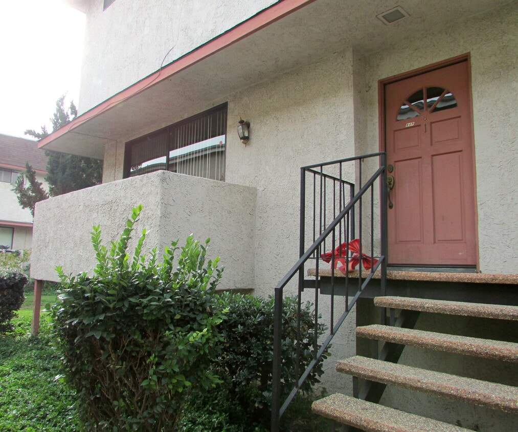 18410 Lull St #1 - 18410 Lull St