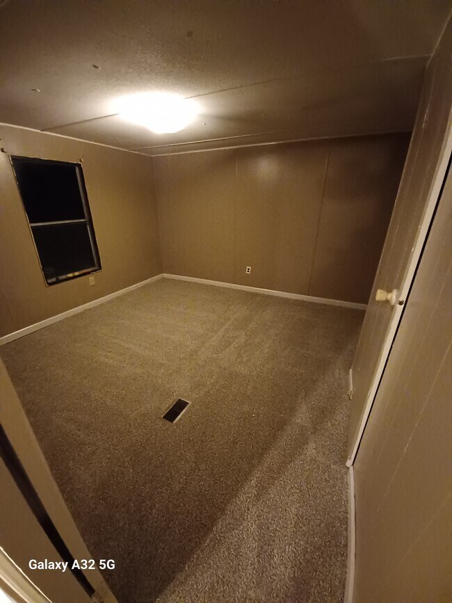 Foto del edificio - Small Rd Park