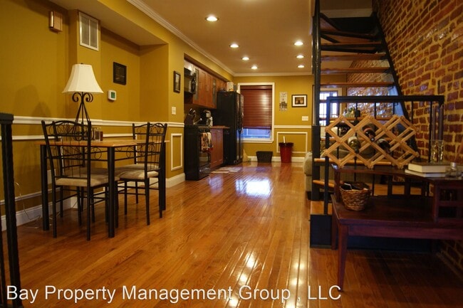 Building Photo - 2 br, 2 bath House - 143 N. Curley Street