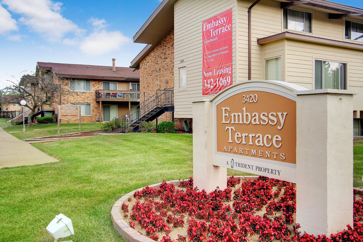 Embassy Terrace Apartments Kalamazoo, MI