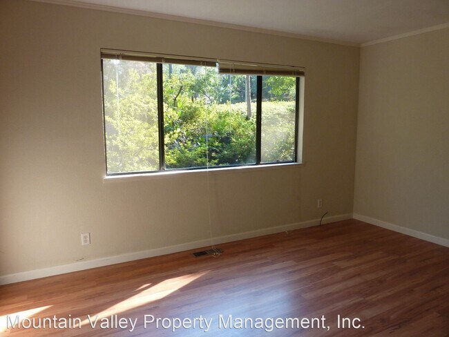 Foto del edificio - 3 br, 2 bath House - 17763 Jayhawk Dr