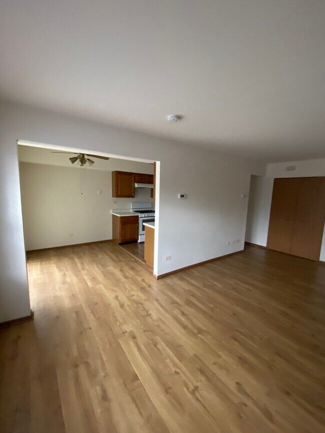 Foto del edificio - 1085 Greenwood Cir