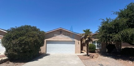 Building Photo - 3871 Imperial Dr