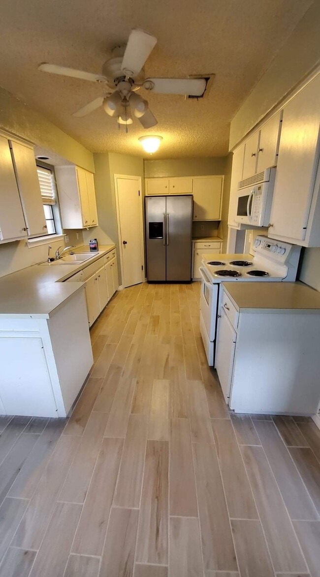 Building Photo - 4610 Neely Ave